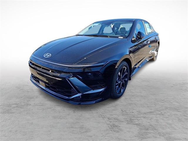 2025 Hyundai Sonata SEL photo 3