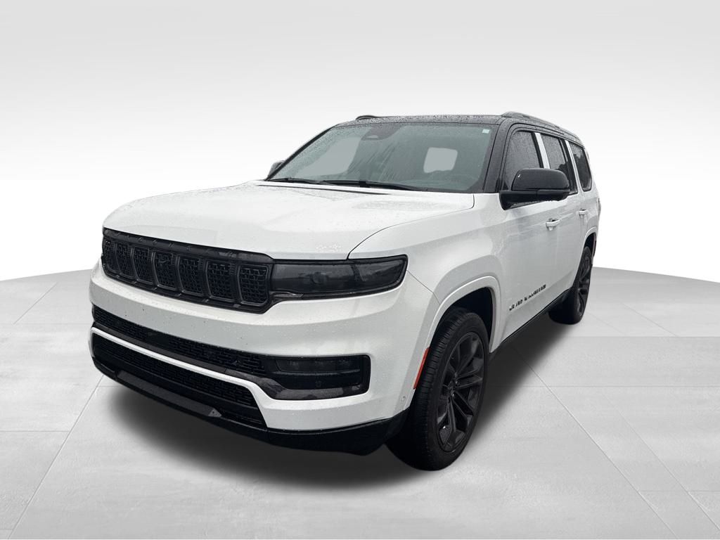 2024 Jeep Grand Wagoneer Series III's photo