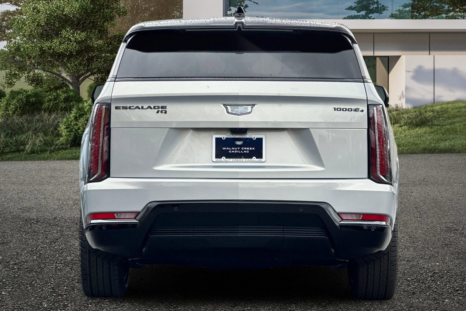 2025 Cadillac Escalade IQ Sport photo 3
