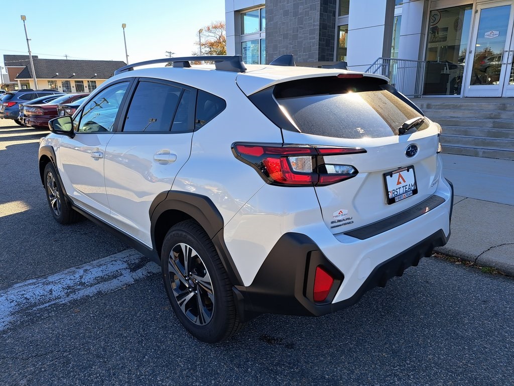 2025 Subaru Crosstrek Premium photo 3