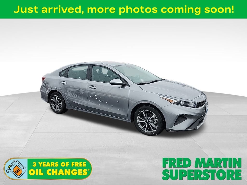 2024 Kia Forte LXS's photo