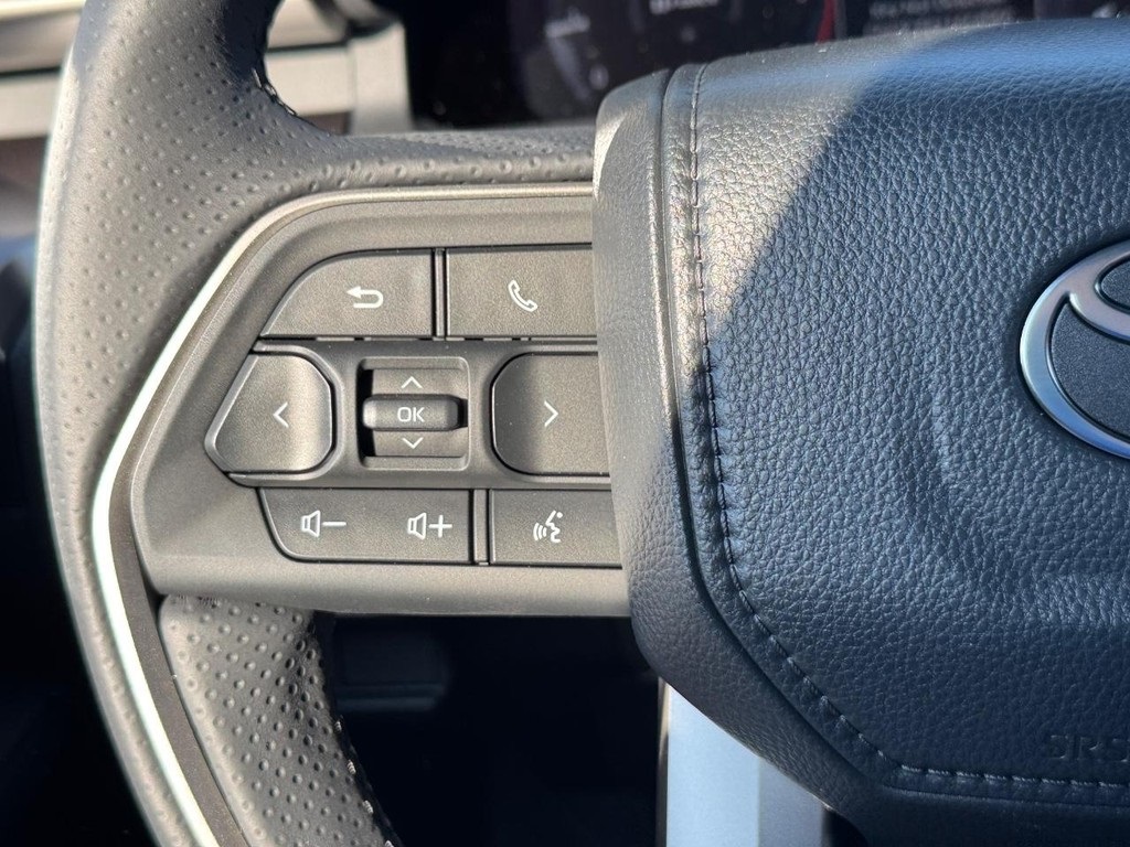 2025 Toyota 4Runner TRD Off-Road Premium photo 9