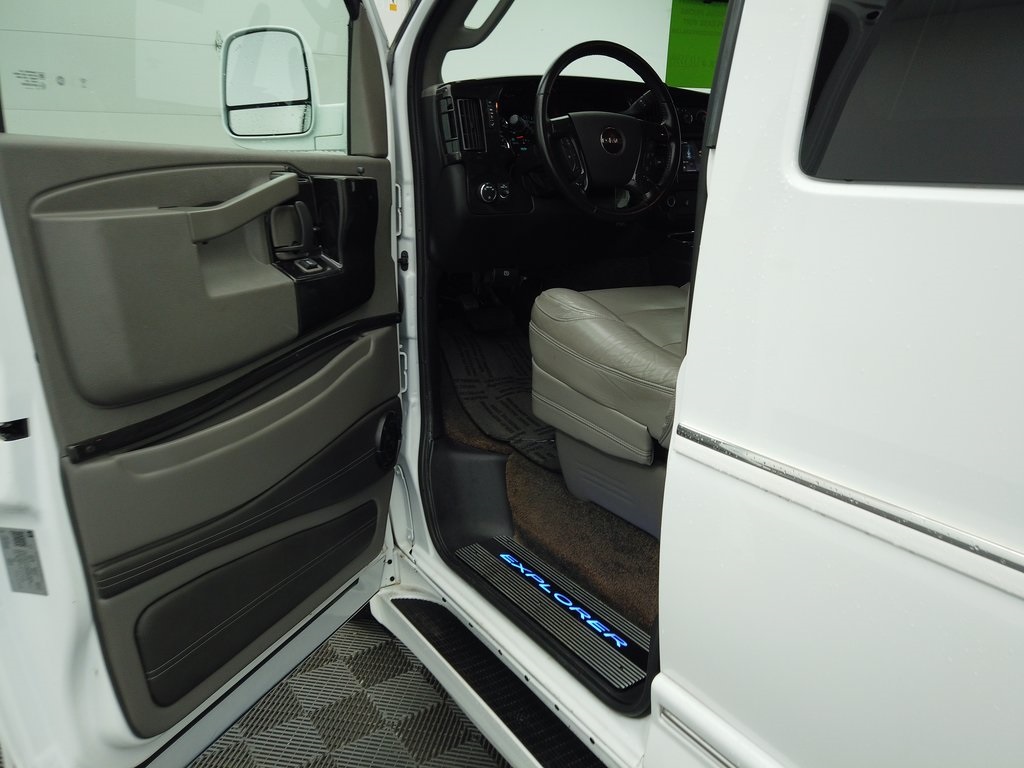 2020 Gmc Savana photo 14