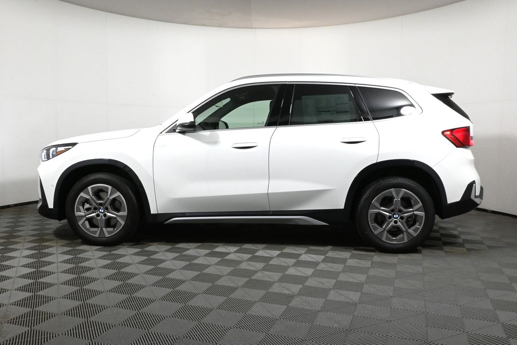 2025 Bmw X1 XDrive28i photo 2
