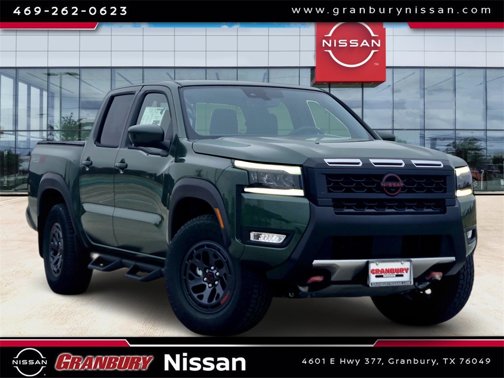 2026 Nissan Frontier PRO-4X's photo