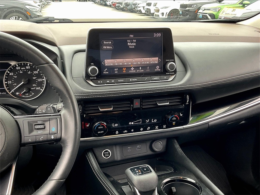 2023 Nissan Rogue SL photo 16