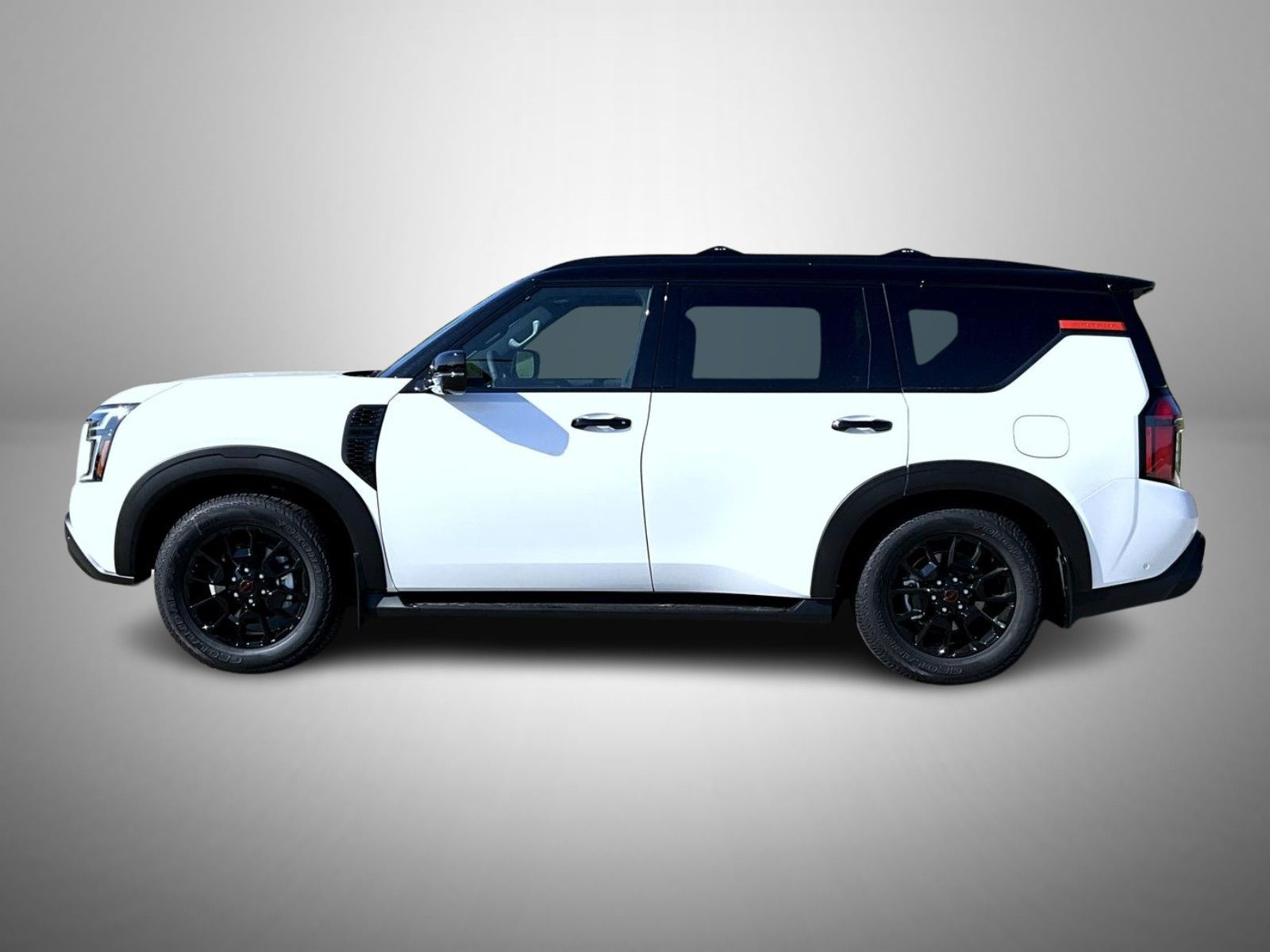 2026 Nissan Armada photo 6