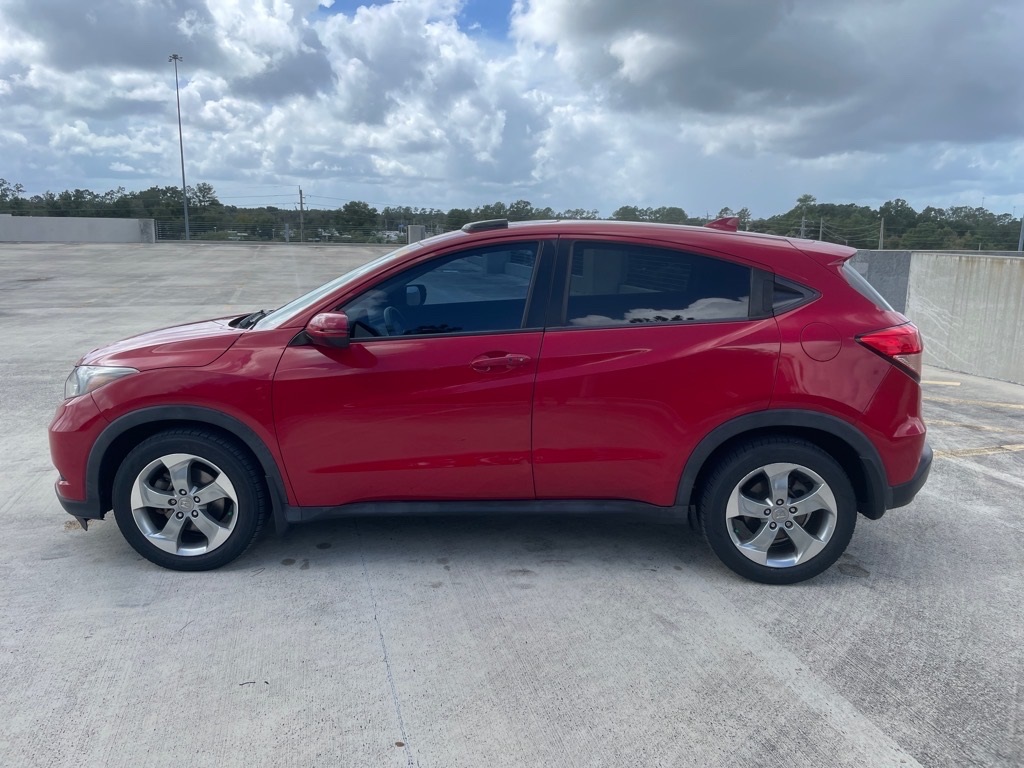 2017 Honda HR-V EX photo 4