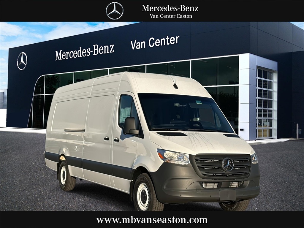 2026 Mercedes-Benz Sprinter Cargo Van Base's photo