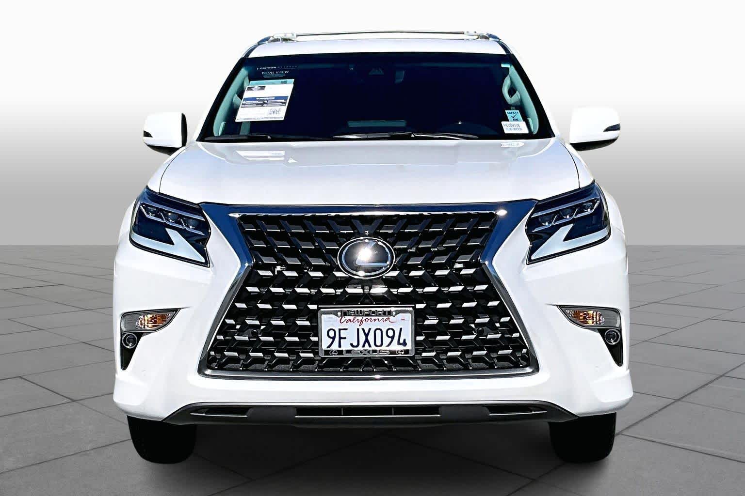 2023 Lexus GX 460 Premium photo 3