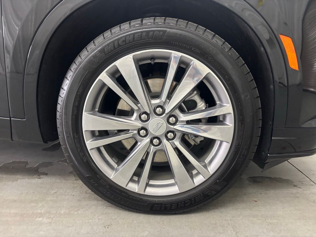2025 Cadillac XT6 Premium Luxury photo 16