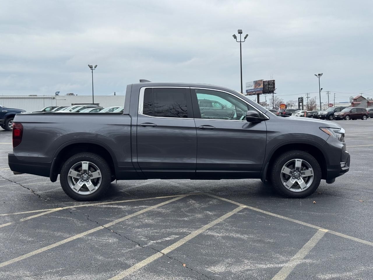 2025 Honda Ridgeline RTL photo 2