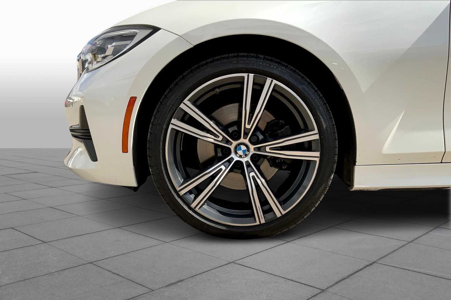 2021 Bmw 330i photo 9