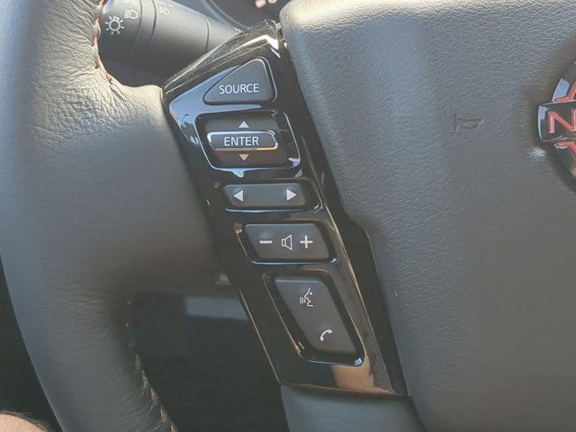 2025 Nissan Frontier PRO-X Crew Cab photo 24