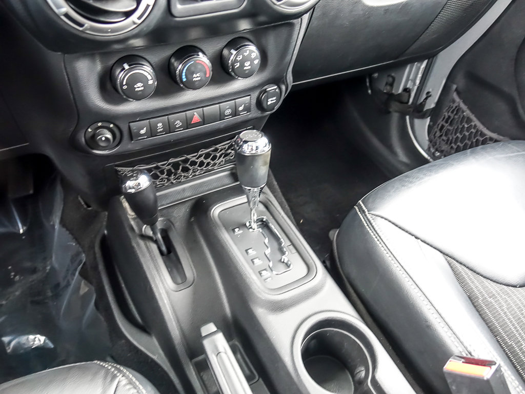 2014 JEEP WRANGLER - Image 16