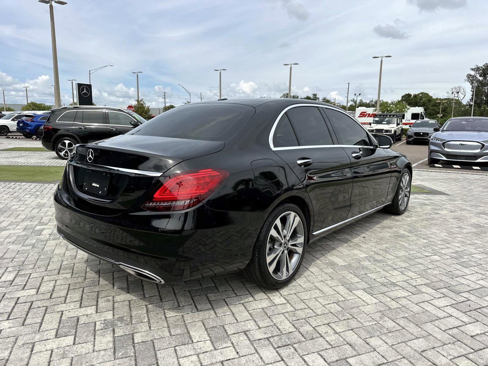 2020 Mercedes Benz C 300 Sedan photo 3