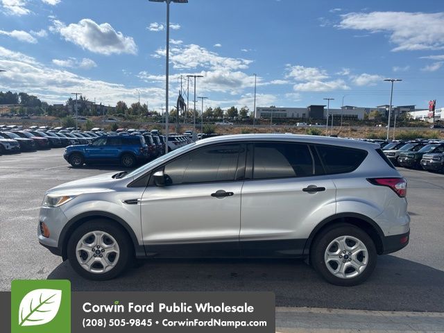2017 Ford Escape S photo 4