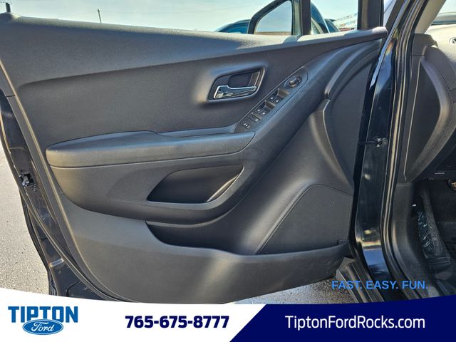 2020 Chevrolet Trax LT photo 4