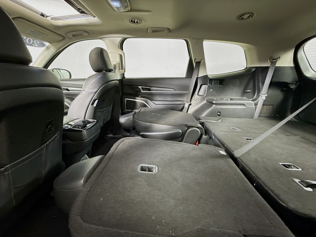 2020 Kia Telluride S photo 22