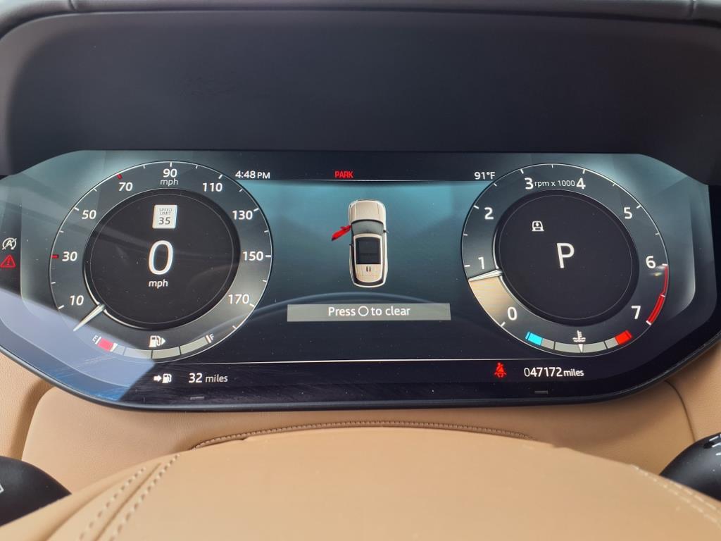 2023 Land Rover Range Rover SE photo 18