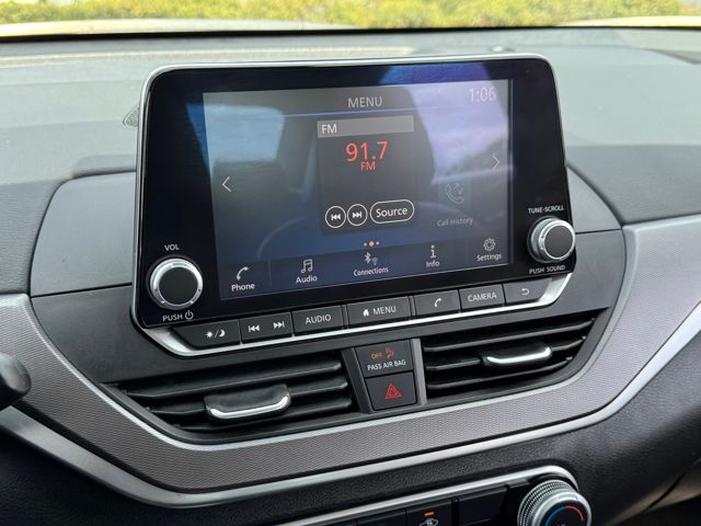 2024 Nissan Altima 2.5 SR photo 8