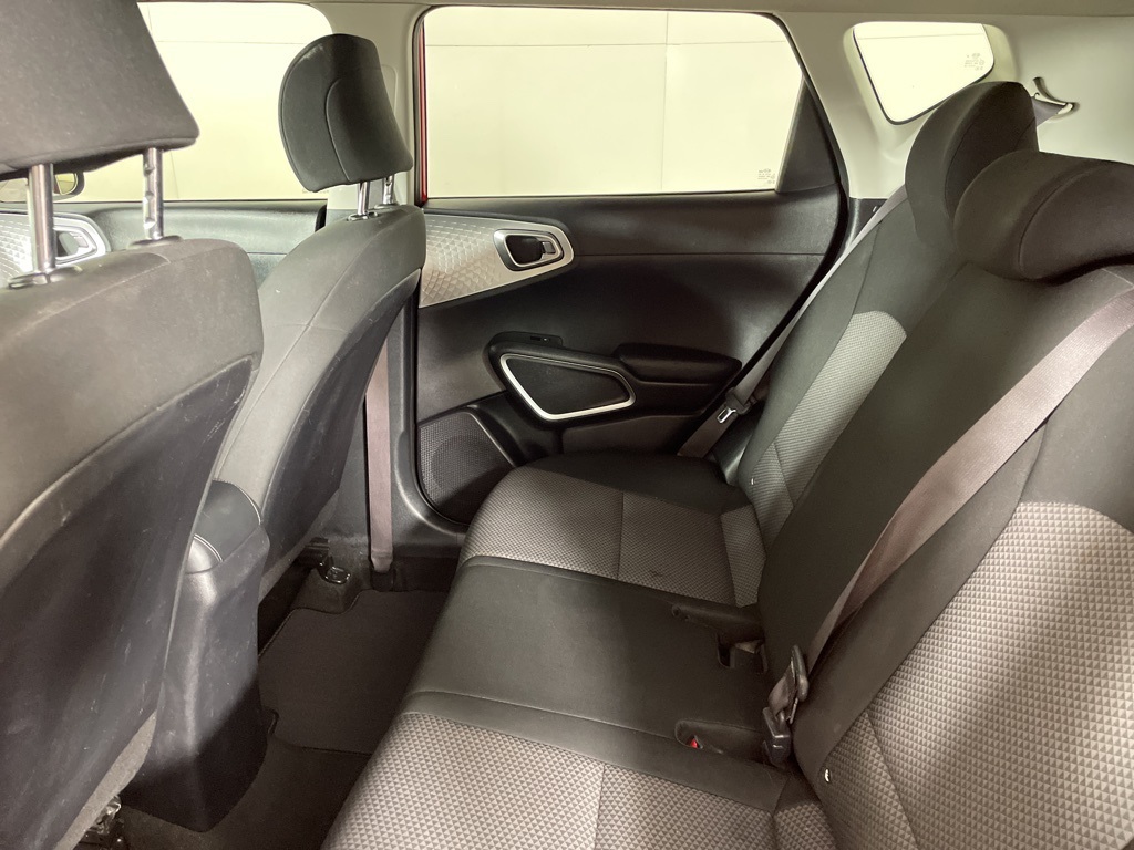 2020 Kia Soul LX photo 29