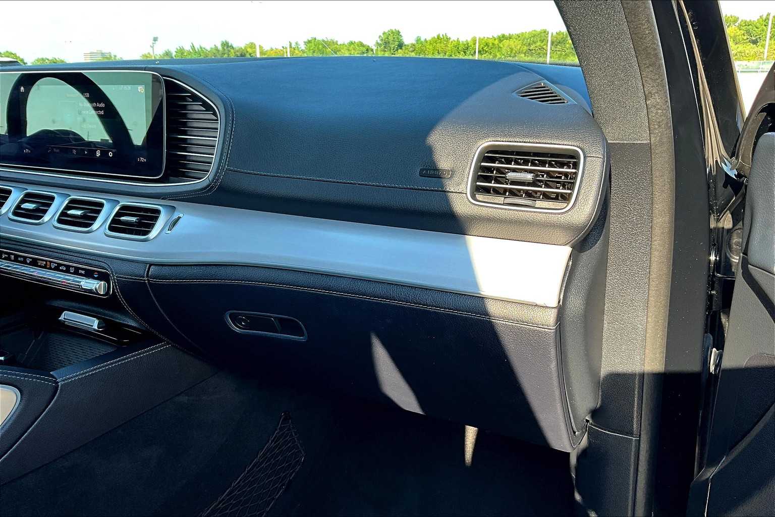 2021 Mercedes Benz GLE 350 4MATIC photo 16