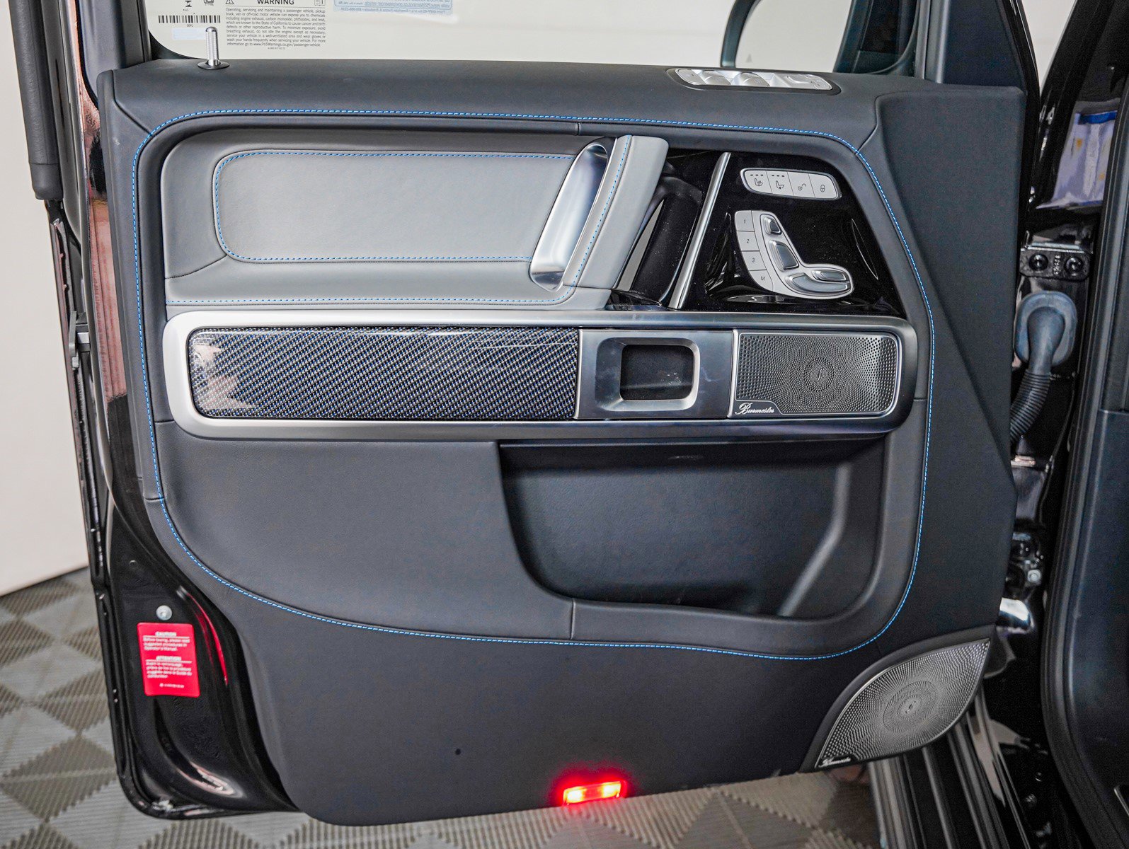2025 Mercedes Benz G photo 19