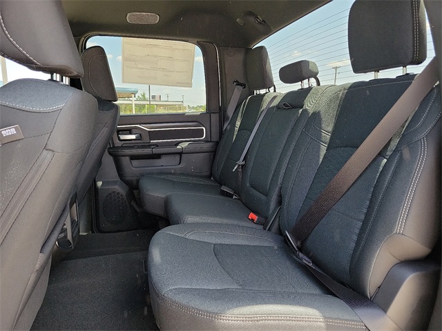 2025 Ram 2500 Big Horn photo 8