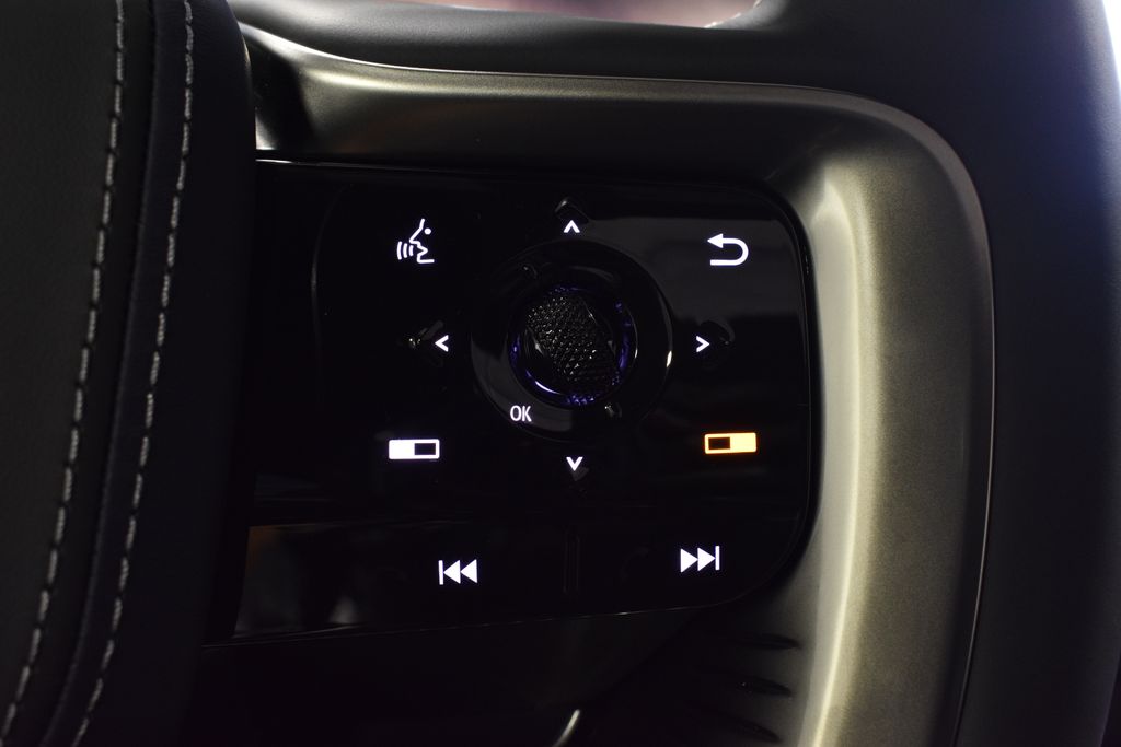 2026 Infiniti QX80 Sensory photo 18