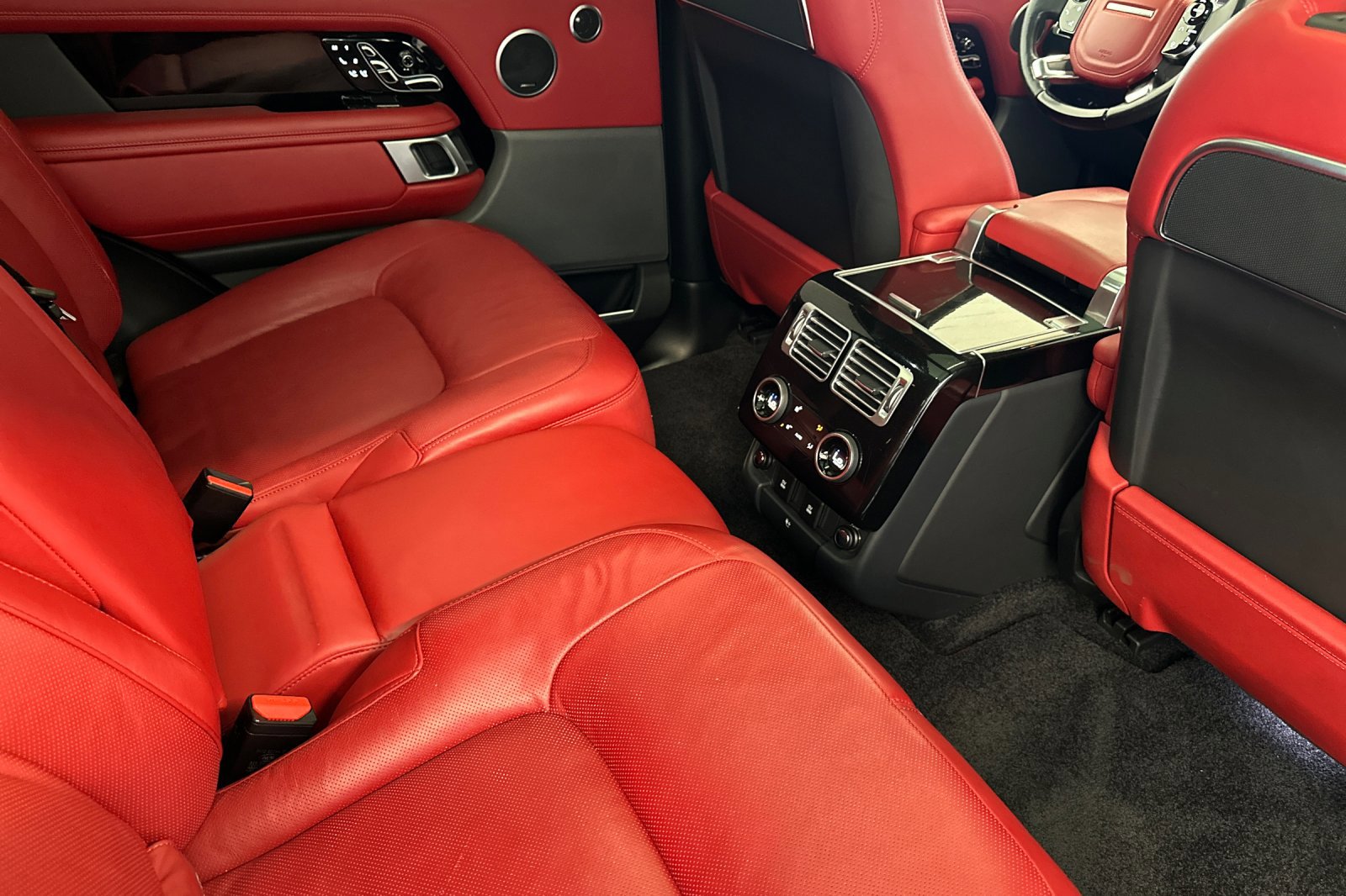 2020 Land Rover Range Rover Autobiography photo 27