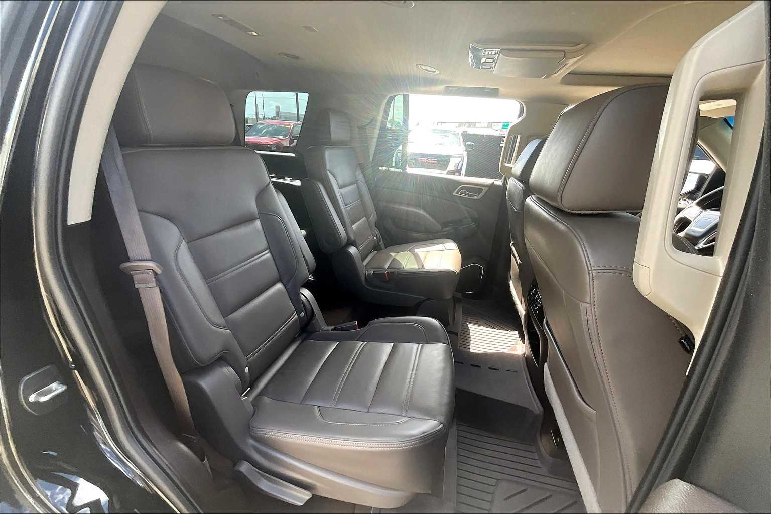 2017 Gmc Yukon Denali photo 19