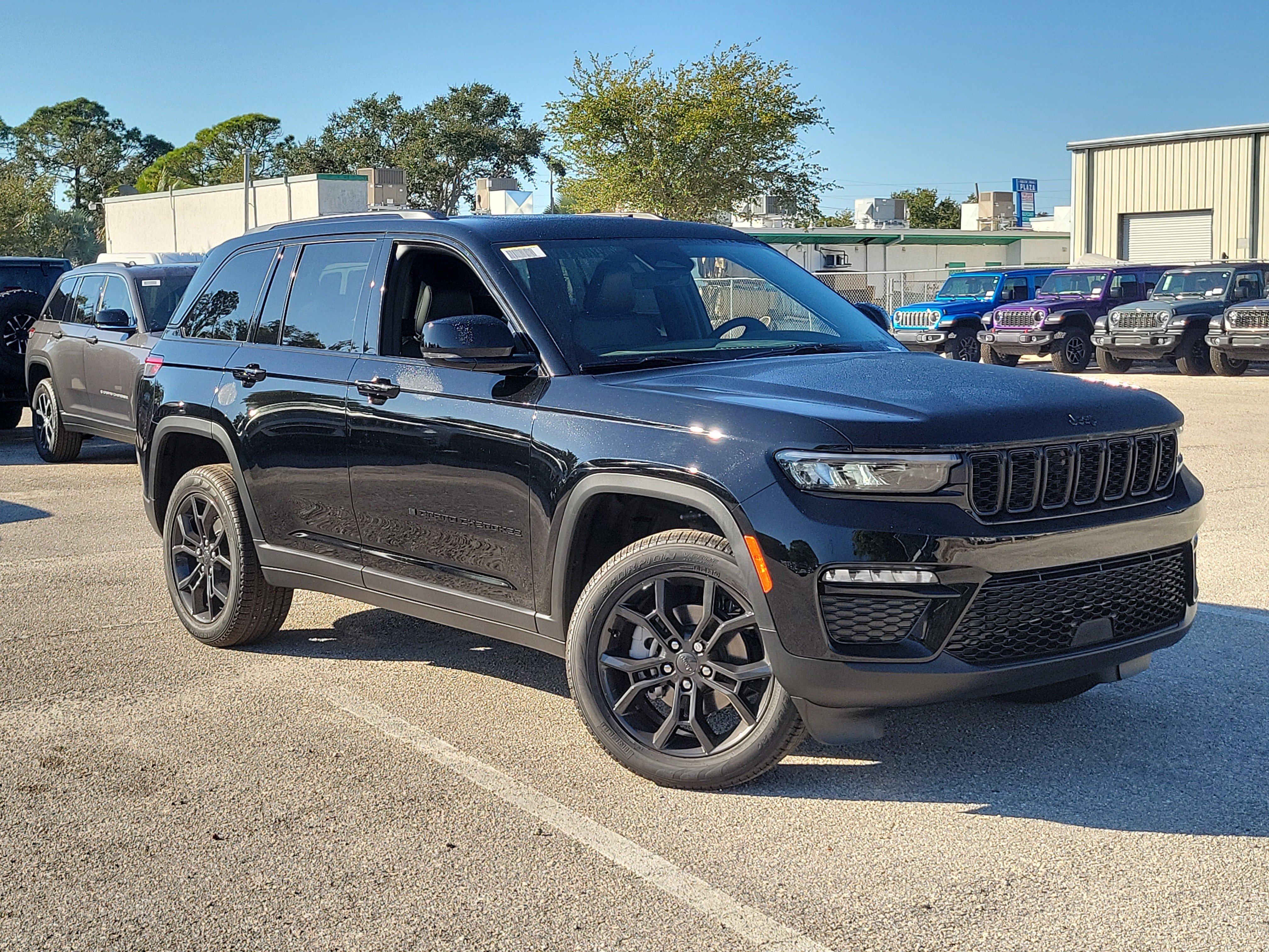 2025 Jeep Grand Cherokee Limited's photo