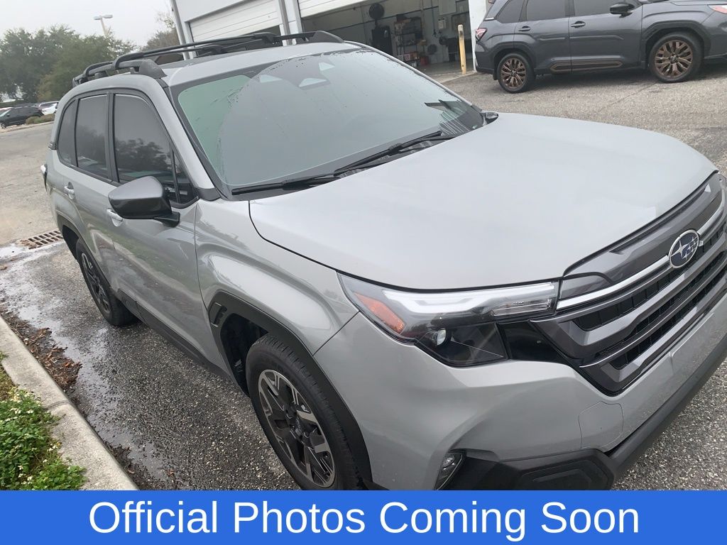 2025 Subaru Forester Premium's photo