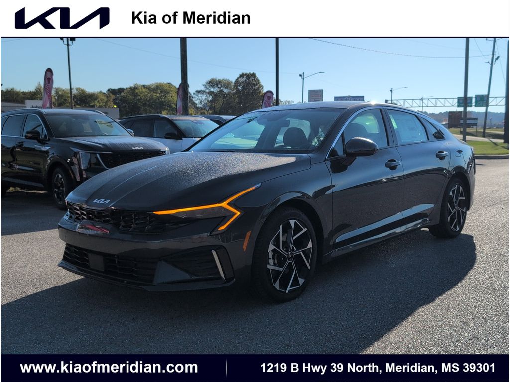 2025 Kia K5 EX's photo