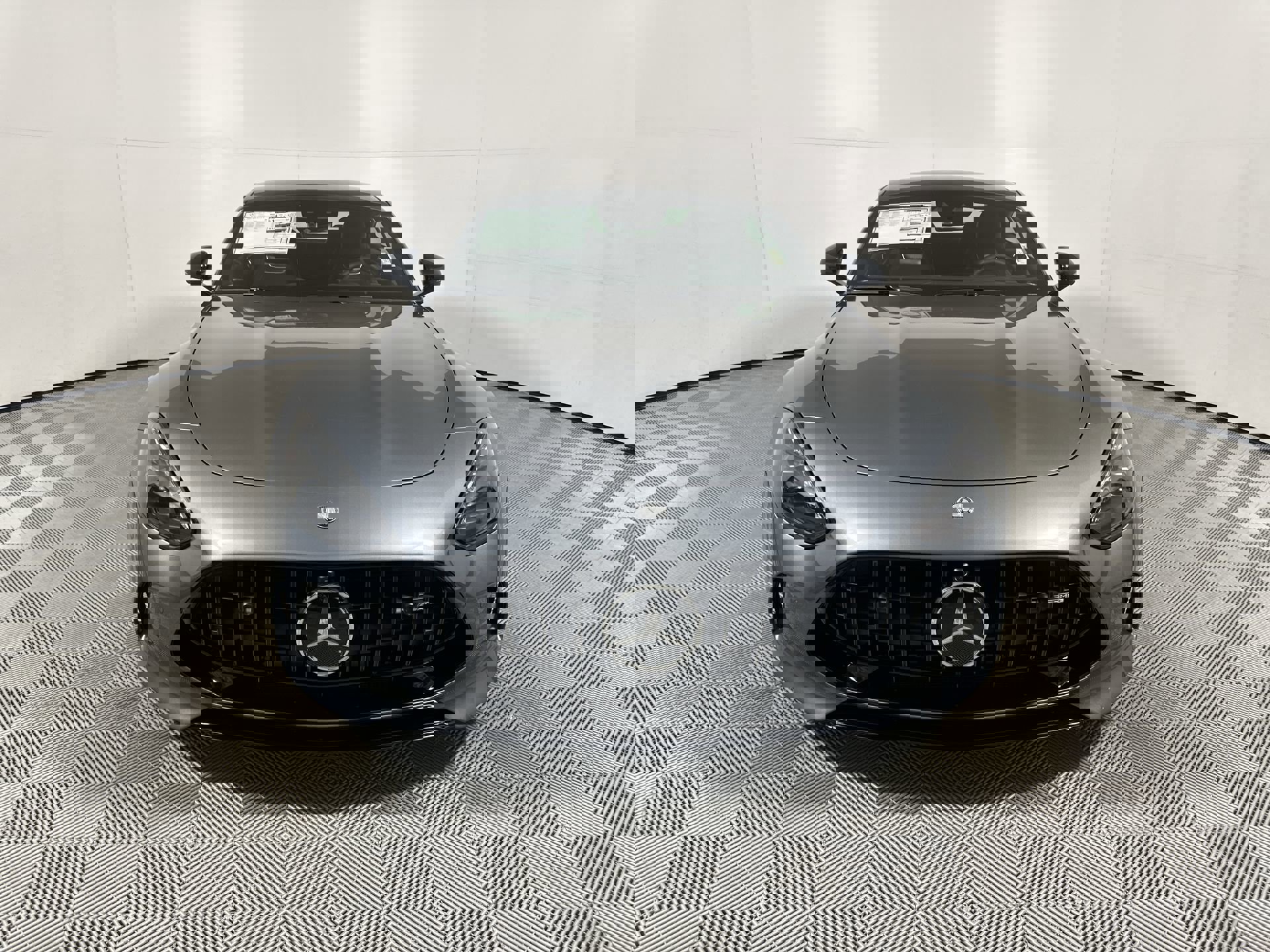 2025 Mercedes Benz AMG GT 63 photo 3