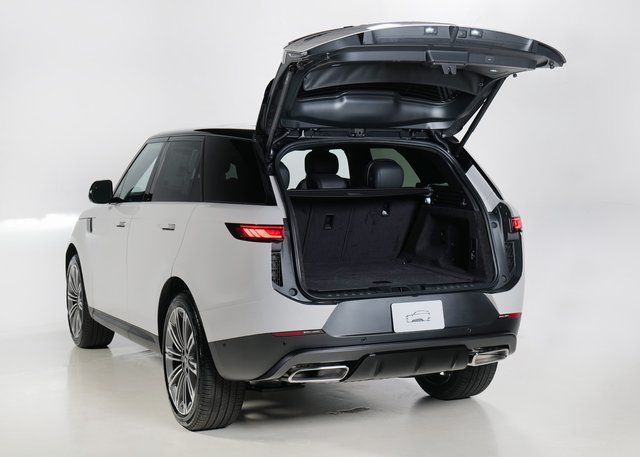 2025 Land Rover Range Rover Sport SE photo 27