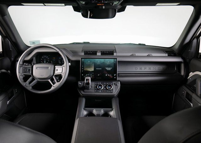 2026 Land Rover Defender 110 S photo 4