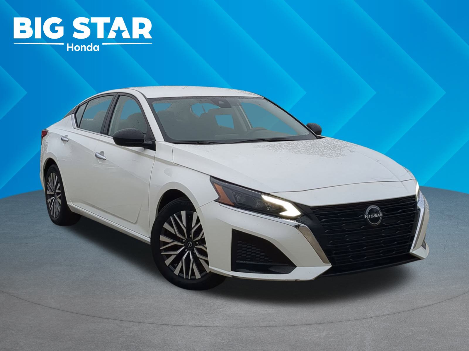 2024 Nissan Altima SV