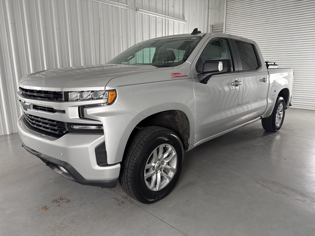 2020 Chevrolet Silverado 1500 RST photo 3