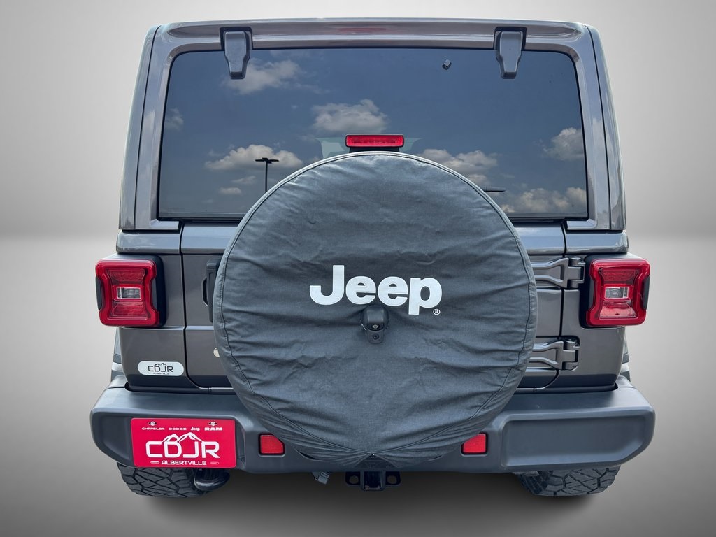 2018 Jeep Wrangler Unlimited Sahara photo 7