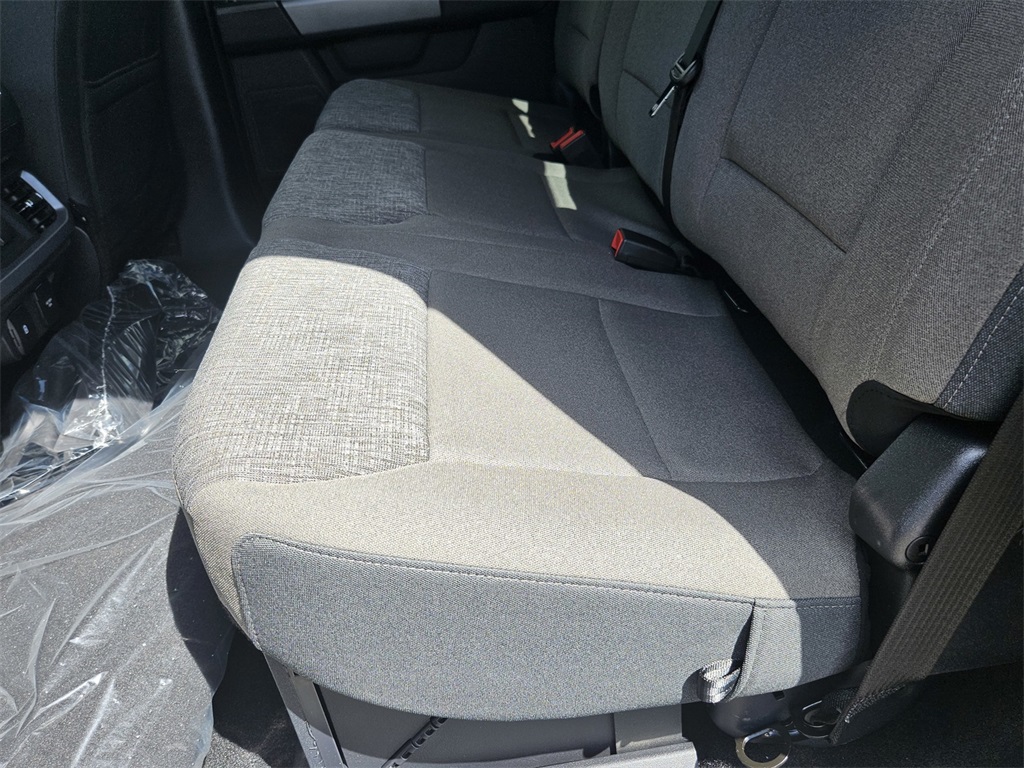 2025 Ford F-150 XLT photo 22