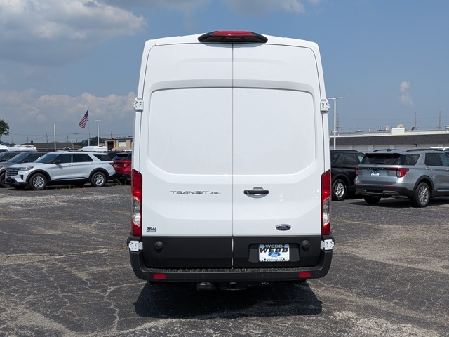 2025 Ford Transit photo 4