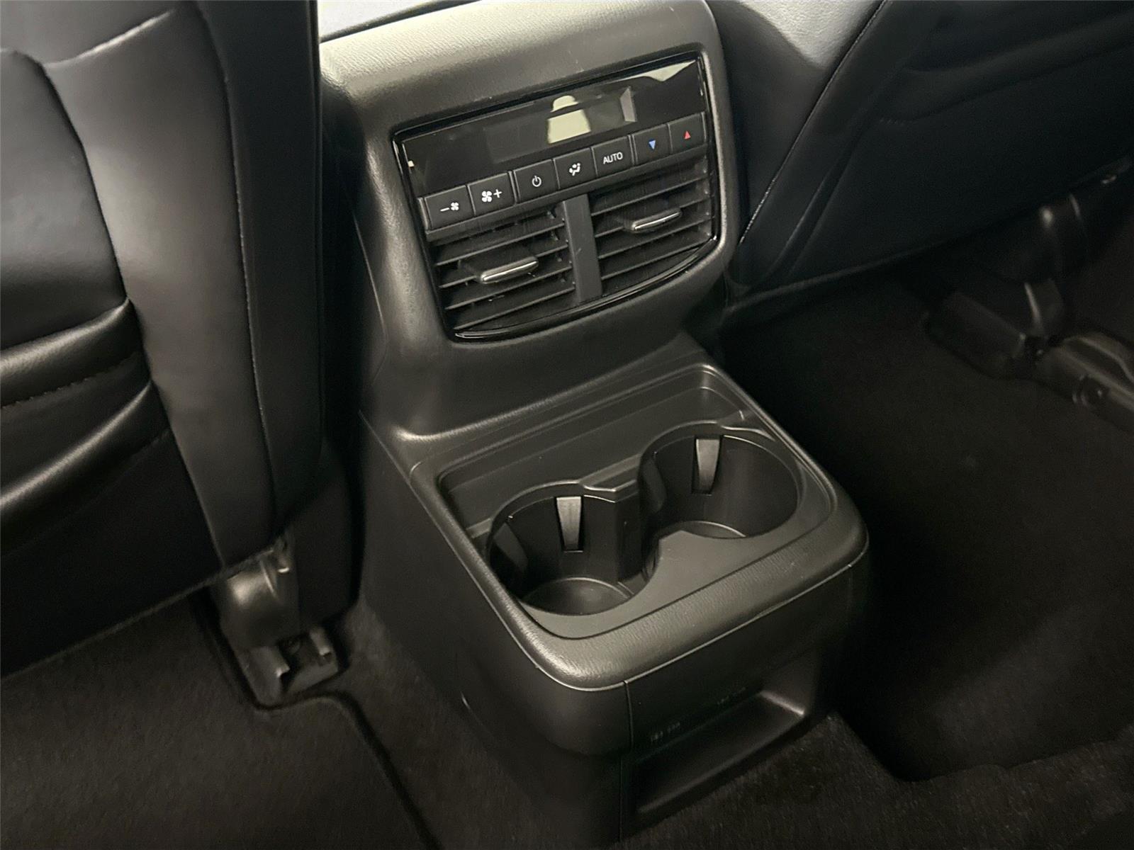 2022 Mazda CX-9 Touring photo 37