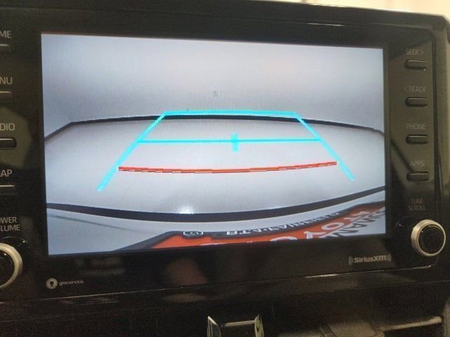 2022 Toyota Corolla Cross LE photo 3