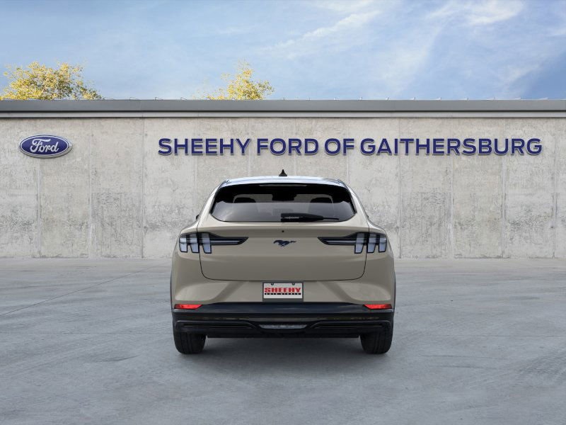 2025 Ford Mustang Mach-E Premium photo 4