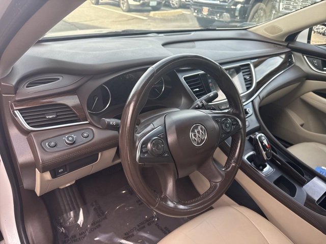 2018 Buick LaCrosse Essence photo 9