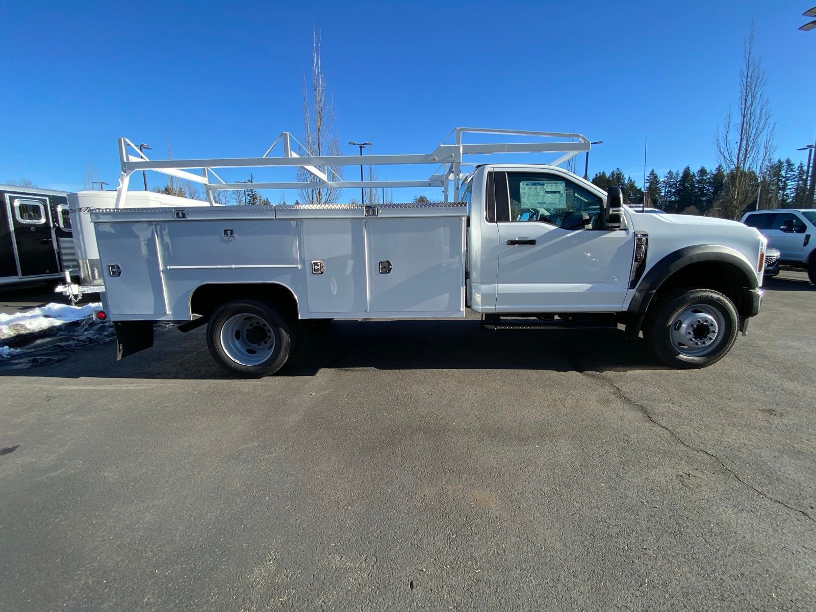 2024 Ford F-550 XL photo 4