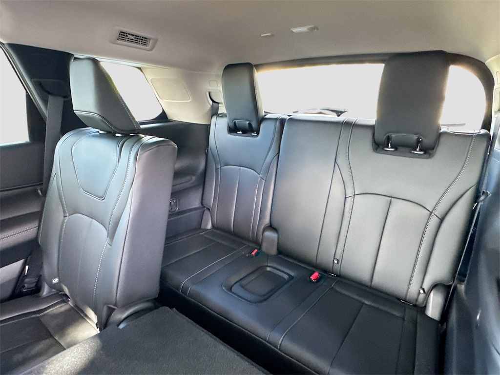 2026 Infiniti QX60 Luxe photo 28
