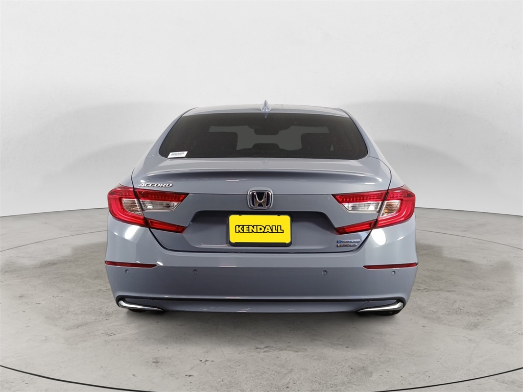 2022 Honda Accord Hybrid Touring photo 4